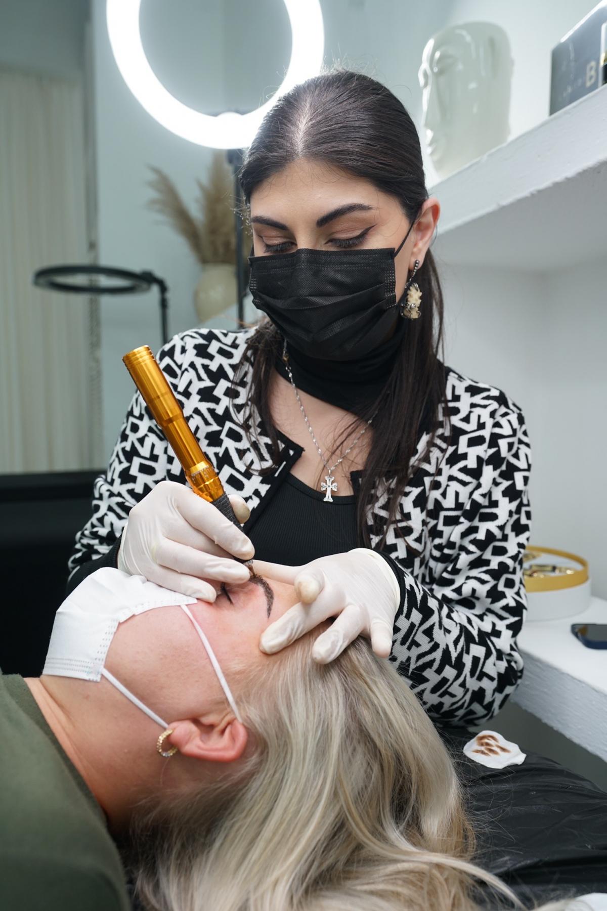 Powder Brows Behandlung 2